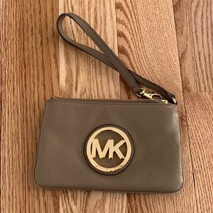 Michael Kors wristlet